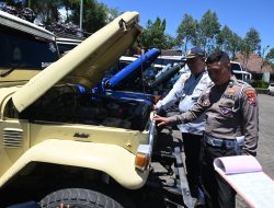 Hari Kedua Ops Keselamatan, Polisi Perketat Jeep Wisata di Bromo