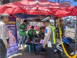 Polantas Menyapa mengajak Ojol tertib berlalu lintas dalam Operasi Keselamatan Semeru 2026