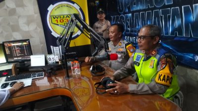 Gandeng Media Polres Pelabuhan Tanjungperak Ajak Warga Jadi Pelopor Tertib Lalu Lintas