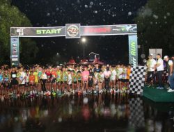 Kapolres Bondowoso Dukung Infantry Night Run 2026 Tetap Semangat Walau Hujan