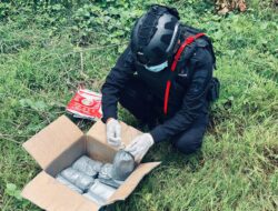 Tegas Tanpa Kompromi, Polres Bondowoso Musnahkan 25 Kg Bahan Petasan di Kemuningan