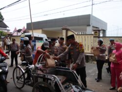 Sinergi di Bulan Ramadhan Polres Sumenep Bersama Lintas Instasi Berbagi Takjil