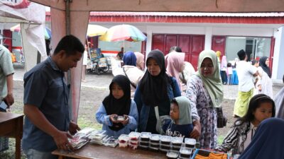 Bazar Murah Kodim 0822 Diserbu Warga, Dandim Bondowoso Ajak Wartawan Kawal Program Koperasi Desa