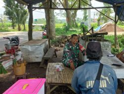 Jelang Idul Fitri, Babinsa Aktif Cek Harga Daging Agar Tetap Stabil