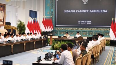 Wapres Gibran Dampingi Presiden Prabowo Pimpin Sidang Kabinet Bahas Kesiapan Idulfitri 1447 H