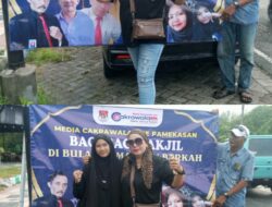 Semangat Berbagi di Bulan Ramadan, Biro Media Cakrawala.One Pamekasan Gelar Aksi Bagi Takjil