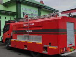 TNI AD Dukung Operasional Daerah, Kodim 0822 Terima Kendaraan Damkar