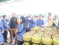 Polres Bondowoso Cek Langsung dan Awasi Harga dan Pendistribusi Bapokting Jelang Lebaran