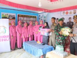 Bhayangkari Polres Muratara Berikan Bingkisan Kasih Untuk Personel Pos Pam Ops Ketupat tahun 2026