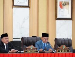 Penyampaian Nota Penjelasan Bapemperda dalam Rapat Paripurna DPRD Kabupaten Ogan Ilir