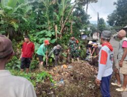 Babinsa Kodim 0822 Jadi Motor Penggerak, Karya Bhakti Warga Grujugan Bangun Kebersamaan
