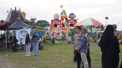 Kapolres Bojonegoro Pimpin KRYD, Patroli Dialogis di Kawasan Wisata