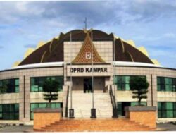 Skandal Rp 4,2 Miliar di DPRD Kampar: Temuan BPK Menganga, Sekwan Pilih Bungkam diduga Ada yang Disembunyikan