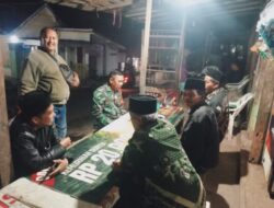 Komsos Malam Hari, Babinsa Jadi Garda Terdepan Jaga Kamtibmas