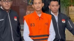 Ajudan Ditahan: Jaringan Tercium, Siapa Sebenarnya Pengendali?