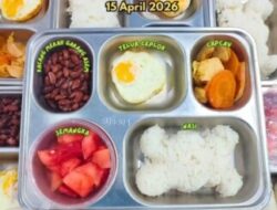 Menu Dapur SPPG Gunung Anyar Disambut Antusias,Variatif dan Distribusi Tepat Waktu Jadi Kunci Suksesnya Program MBG