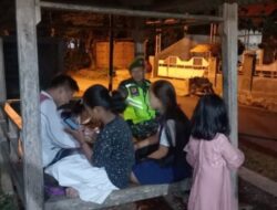 Bukan Patroli, Babinsa Ini Pilih Dampingi Anak-anak Belajar Demi Masa Depan Desa