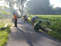 Babinsa Tumpeng Jadi Motor Gotong Royong, Aksi Kopka David Bersihkan Jalan Tuai Apresiasi Warga