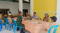 Babinsa Koramil Perkuat Sinergitas dan Kekompakan Bersama Perangkat Desa Lanas Melalui Komsos