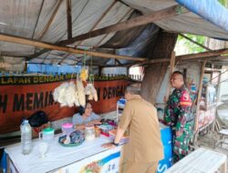 Pagi Babinsa Menyapa UMKM, Sertu Slamet Dorong Semangat Pedagang Kecil di Bondowoso