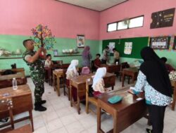 Babinsa Grujugan Jadi Garda Terdepan! Sertu Mario Kawal Kesehatan Siswa SD di Bondowoso