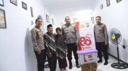Hari Bhayangkara ke-80, Kapolres Bondowoso Tebar Kepedulian untuk Purnawira dan Warakawuri