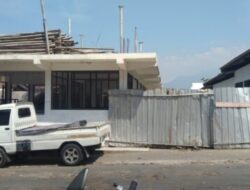 PEMBANGUNAN PASAR INDUK KARANGPULOSO TERKESAN MANGKRAK