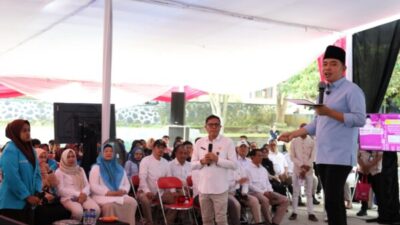 Gus Fawait Bakar Semangat Siswa di Sukorambi, Tegaskan Investasi SDM Lewat Program Bunga Desaku