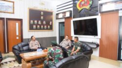 Kapolres Bondowoso Pererat Sinergi dengan Yonif 514 Kostrad, Teguhkan Soliditas TNI Polri Demi Stabilitas Daerah