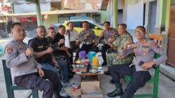 Perkuat Sinergitas TNI-Polri, Kapolsek Tapen Sambangi Danramil 0822/11 Tapen