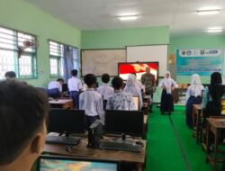 Babinsa Paguan Tanamkan Semangat Bela Negara Sejak Dini, MPLS SMPN 1 Taman Krocok Berlangsung Penuh Antusias