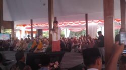 Bunga Desaku di Rambipuji, Gus Fawait Beberkan Program Unggulan Mulai Adminduk, Berobat Gratis, hingga Beasiswa
