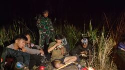 Berpacu dengan Waktu di Gunung Krincing, Babinsa dan Tim Gabungan Berhasil Evakuasi Tiga Pendaki Hilang