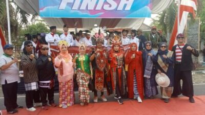 Pakusari Gelar Karnaval Budaya HUT RI ke-81, Camat Rivendi Wahyubakti Sampaikan Pesan Perpisahan