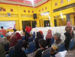 Penyaluran Bantuan Pangan Beras Alokasi Juli–September 2026 di Desa Kepatihan Berjalan Tertib