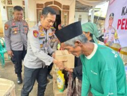 Kapolres Pasuruan Salurkan Bantuan Air Bersih dan Sembako untuk Warga Kedungrejo