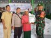 Dikawal Babinsa dan Bhabinkamtibmas, Penyaluran Bantuan Beras di Desa Mrawan Berjalan Lancar
