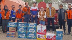 Apresiasi Perjuangan Satgas Karhutla, Anggota DPRD dan Partai Hanura Ogan Ilir Salurkan Bantuan Pangan