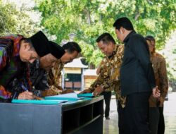 Bupati Subandi Tugasi Kades dan Lurah Kawal Terus Perkembangan Gerai KDKMP